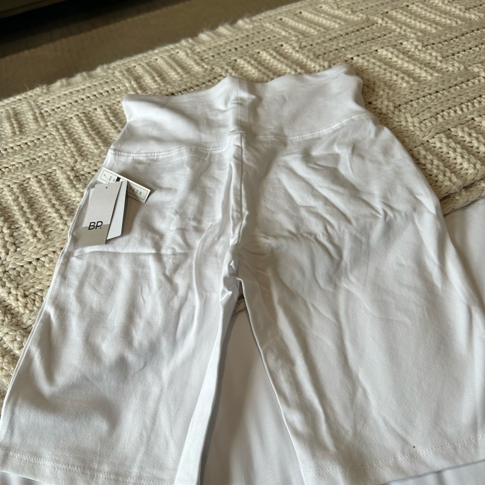 BP by Nordstrom Highrise White Bike Shorts NWT Sz S - Picture 3 of 4